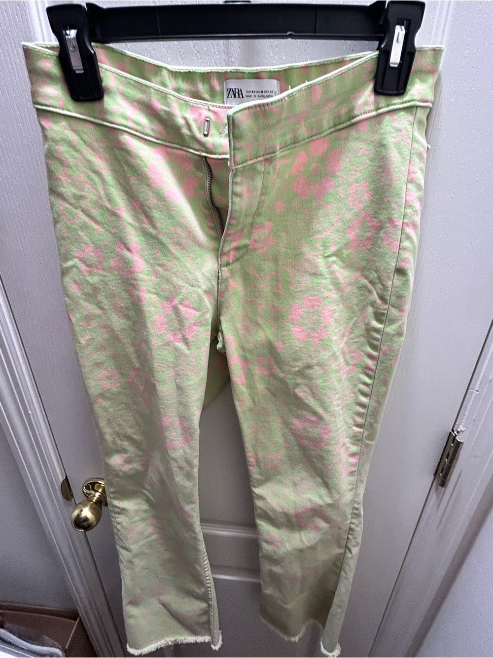 Zara Size 10 Green Floral-Print Women’s Jeans fairy and cottagecore